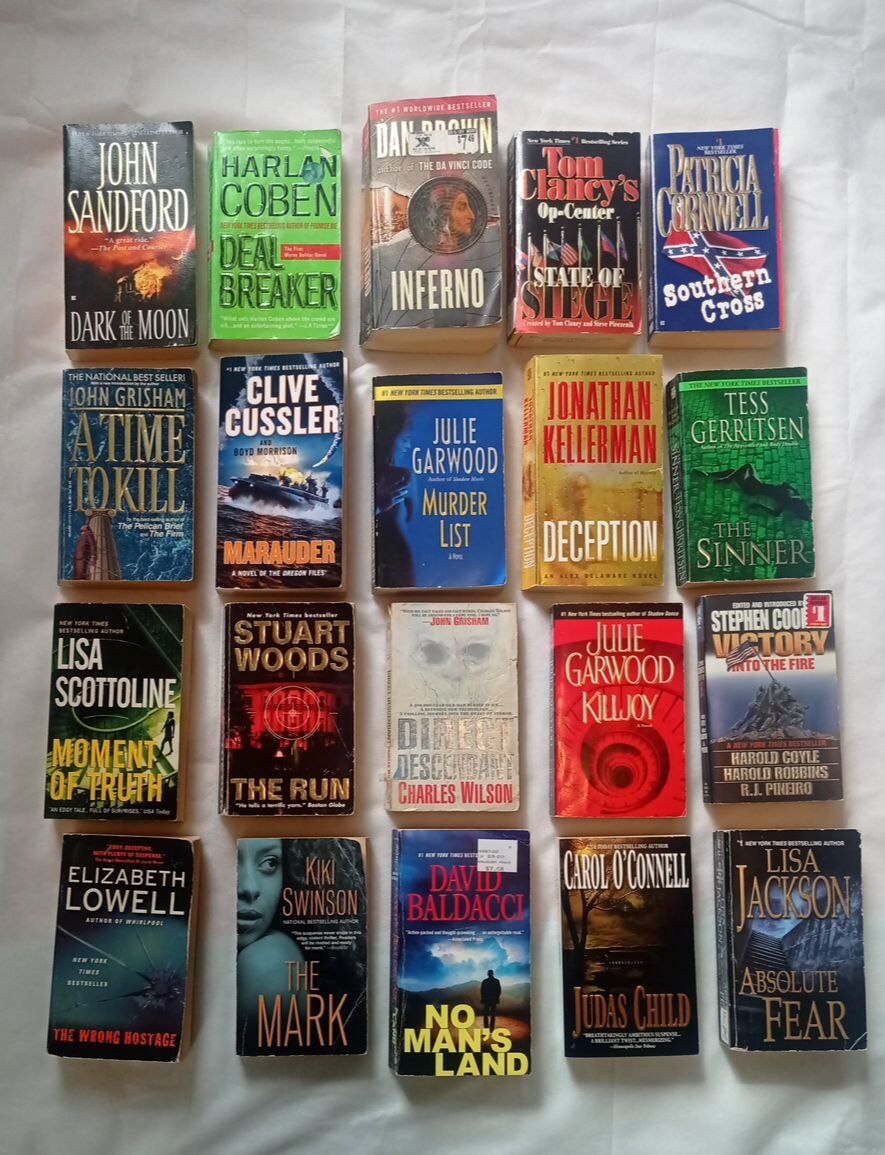 [SALE] Lot of 18 Paperback Bestselling Thrillers – Very Good and As NEW