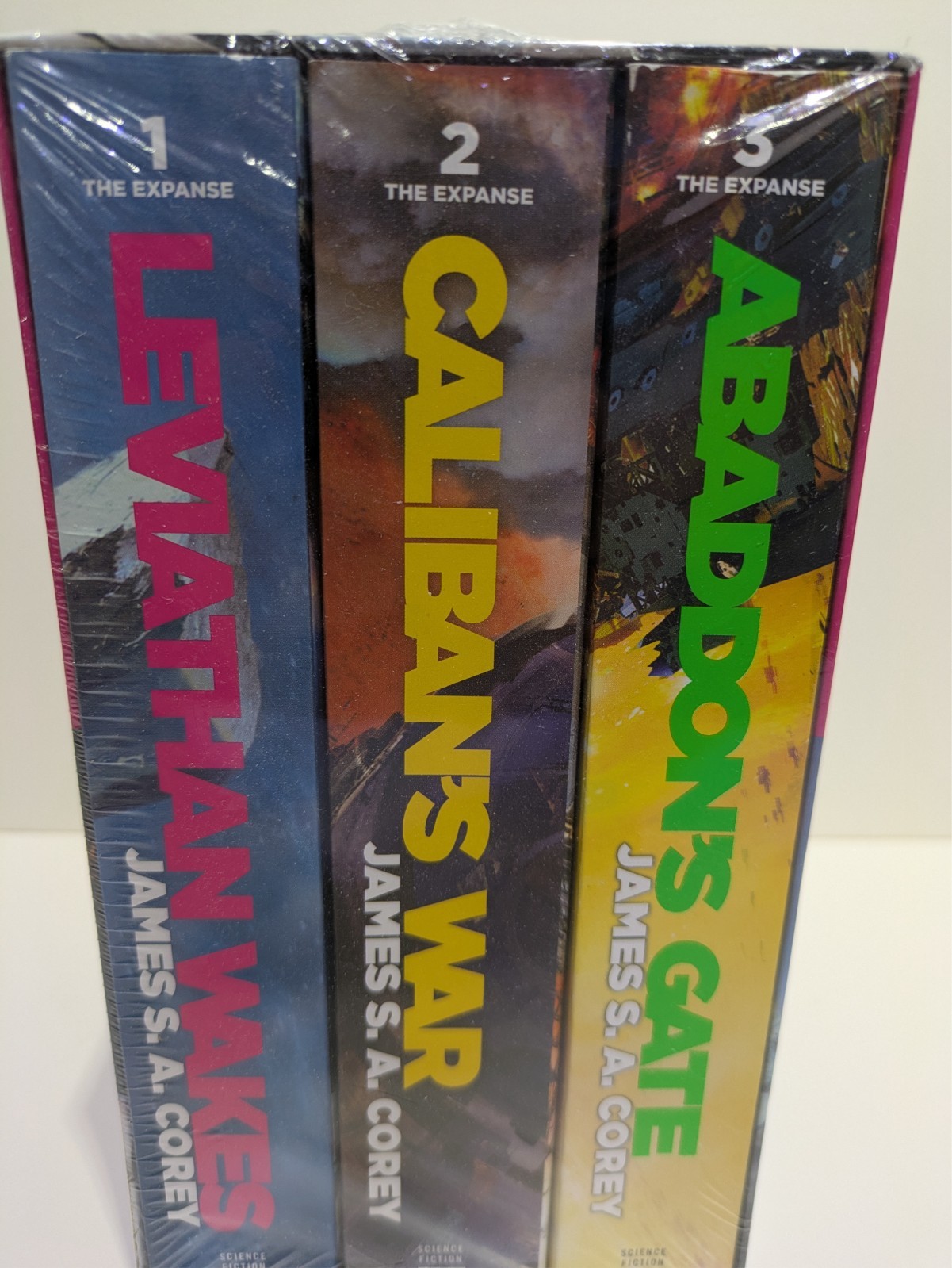 The Expanse Boxed Set: Leviathan Wakes, Caliban&rsquo;s War & Abaddon&rsquo;s Gate Sealed
