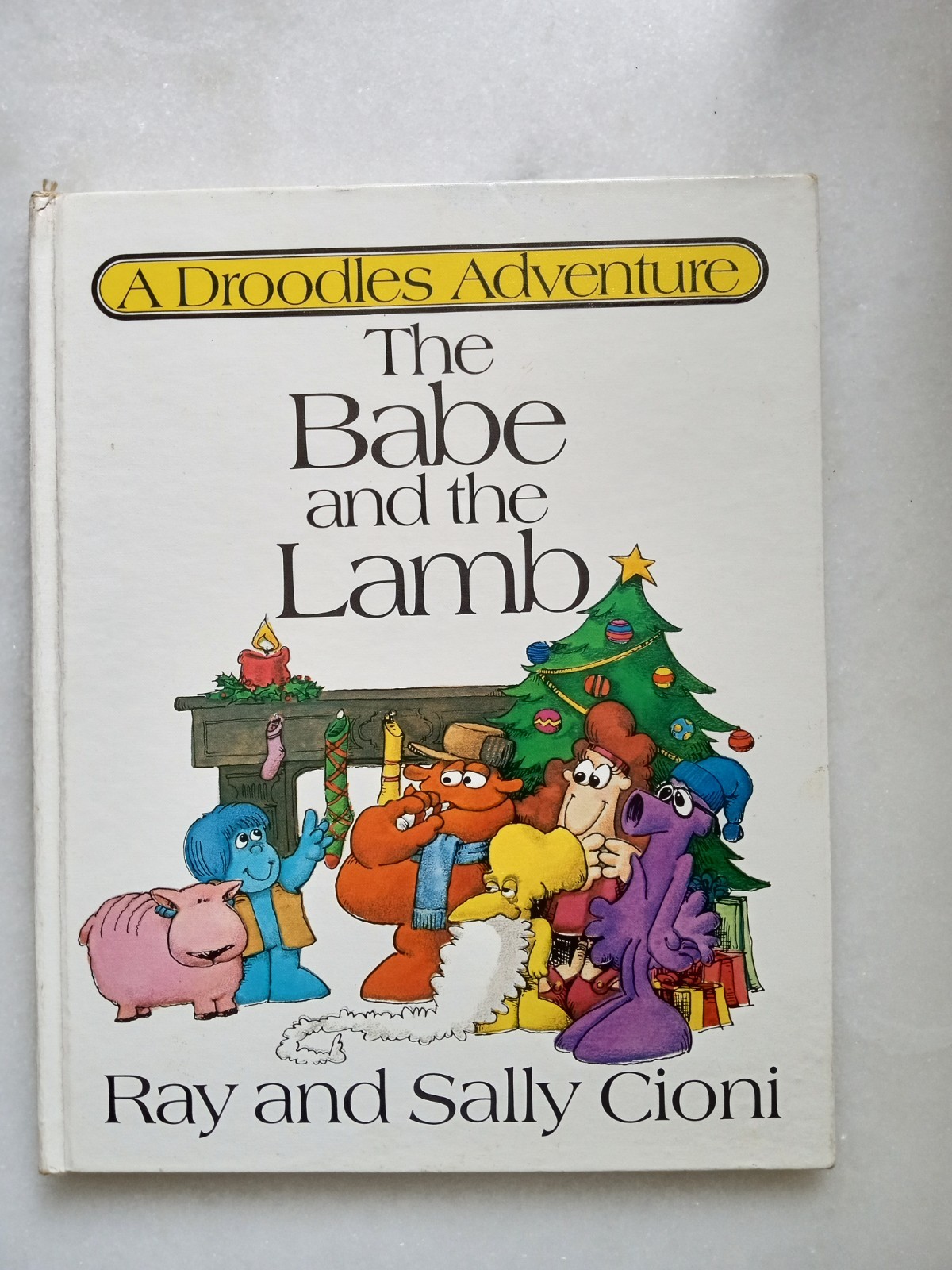 Mixed Lot : Graphic Novels / Children&rsquo;s Books — PLS READ DESCRIPTION