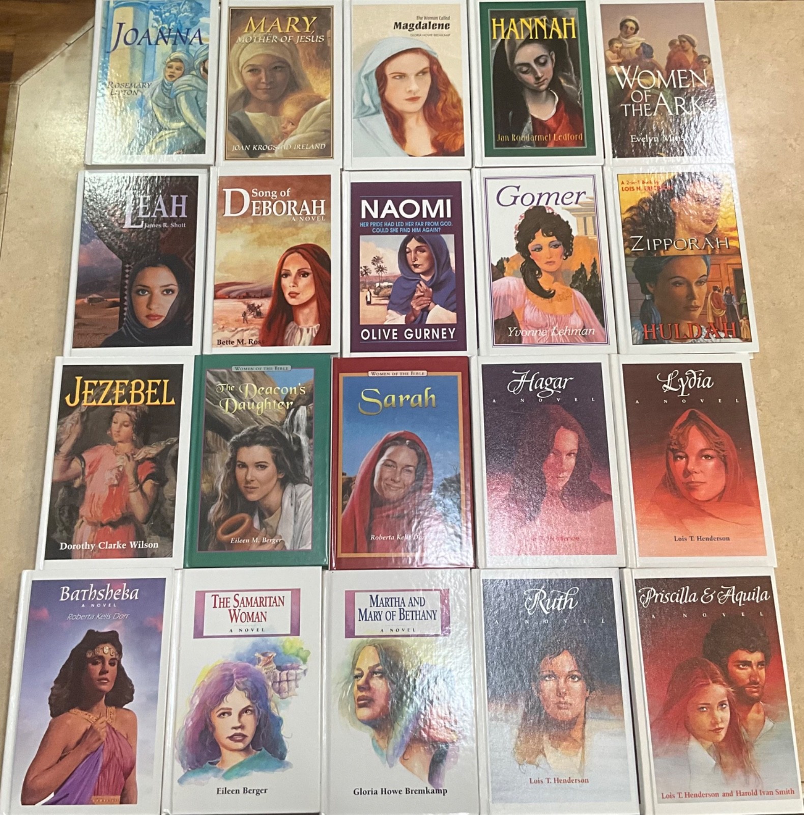 Guideposts-Extraordinary Women of The Bible Lot of 20 Hardcover Books