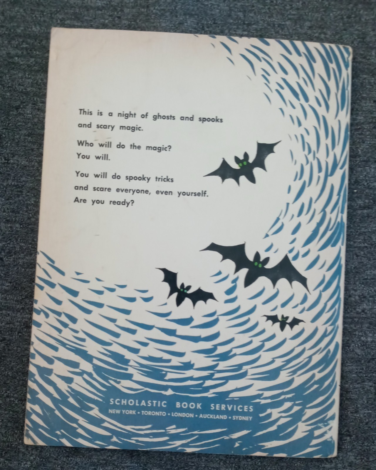 Spooky Tricks, by Rose Wyler & Gerald Ames Pics by Talivaldis Stubis Vintage PB