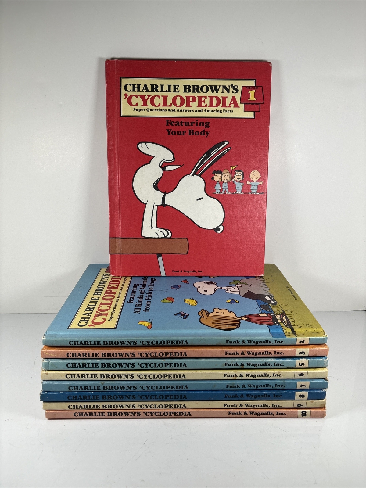 Charlie Brown&rsquo;s Cyclopedia Set Books 1-3 5-10 Vintage Collectible Complete Lot 9