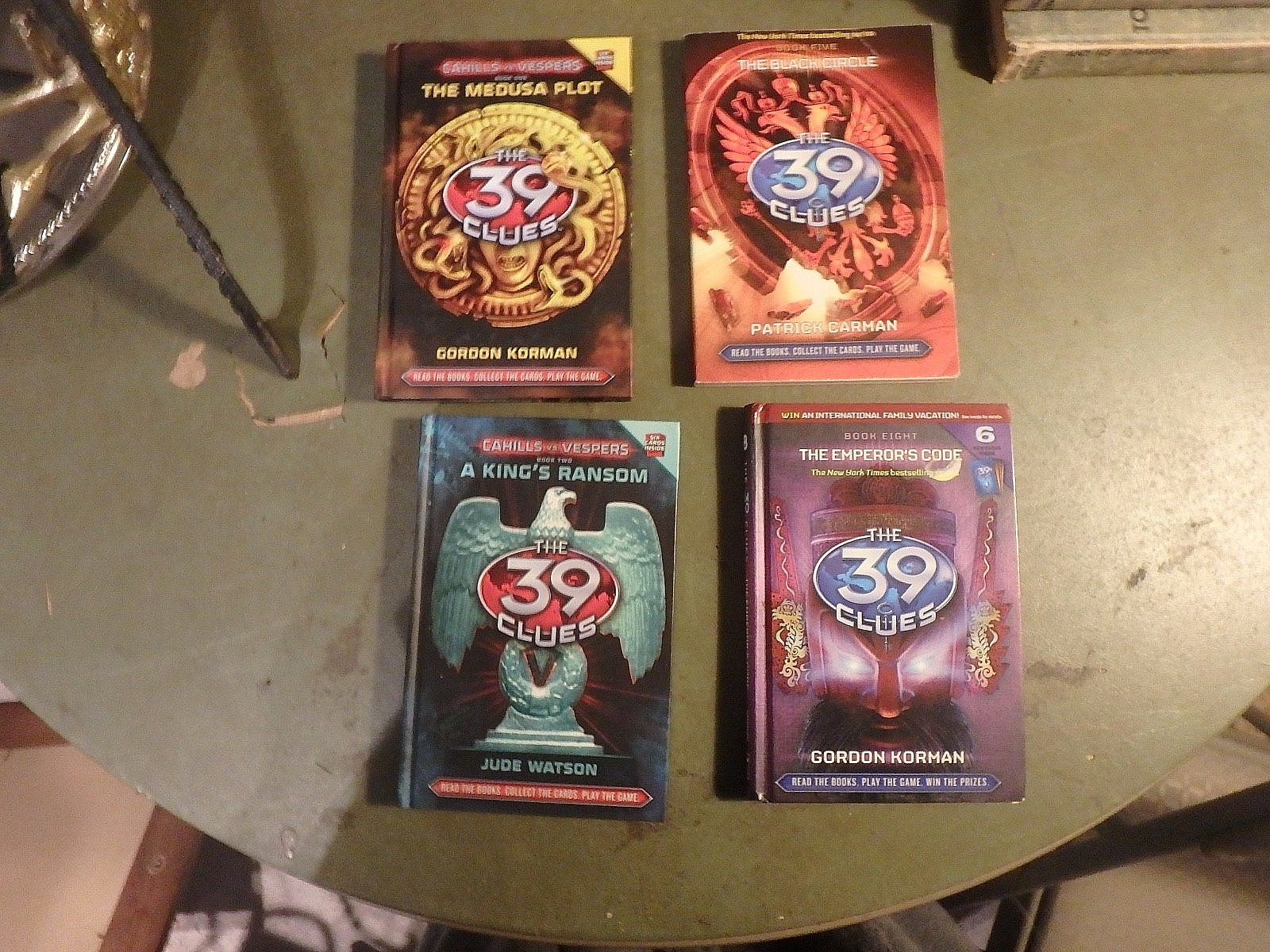 4K – 9 volumes of  » THE 39 CLUES » books- soft & hardcover 2010&rsquo;s