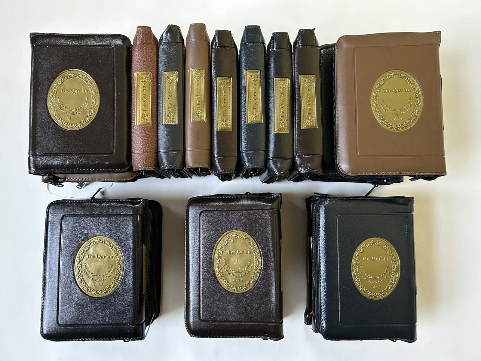 Holy Quran Arabic Pocket Size with Zipper Faux Leather 3.5 »x 5.5 »