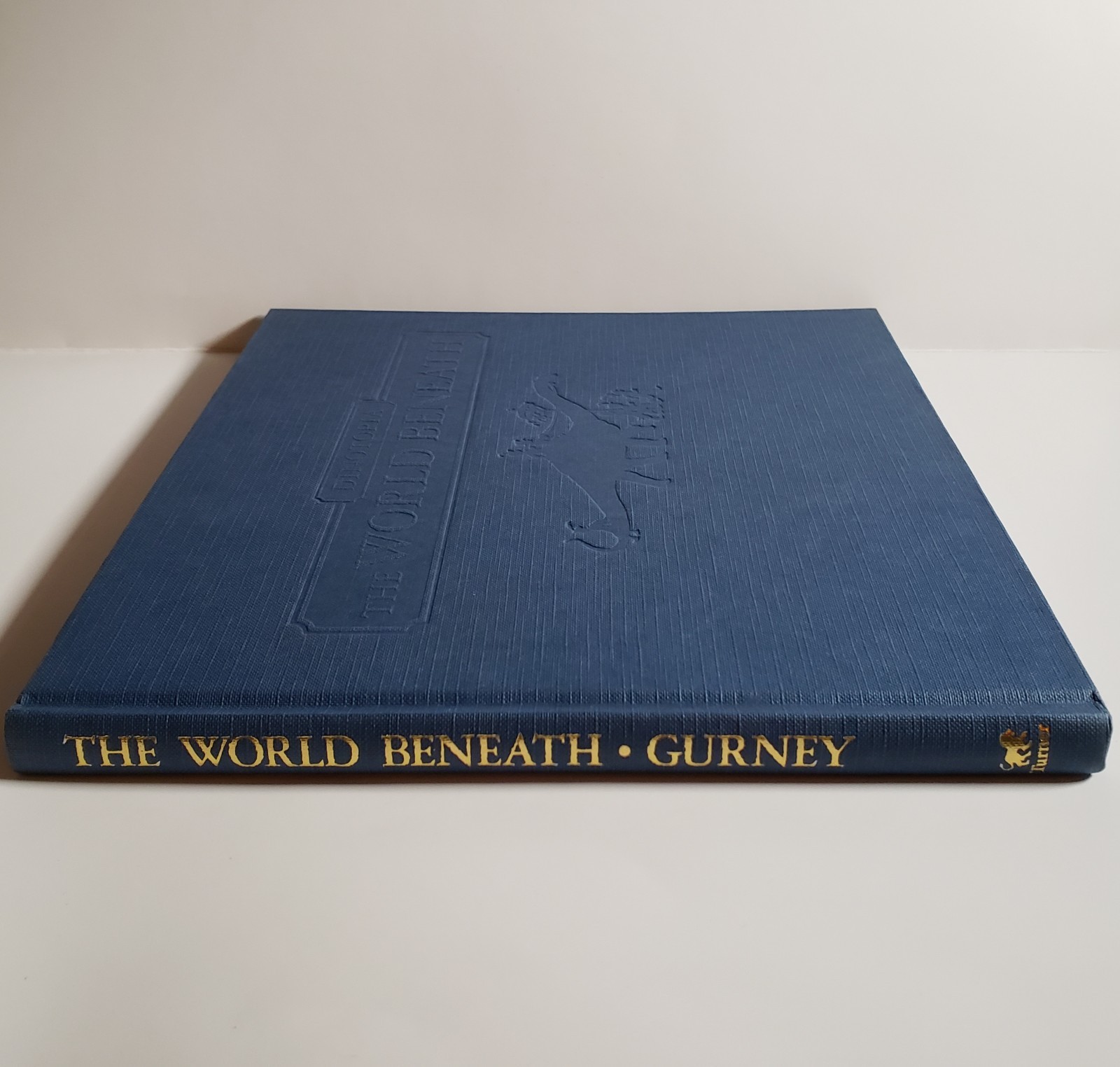 Dinosaurs « Dinotopia – The WORLD BENEATH » by James Gurney. New HC w/DJ 1st Ed.