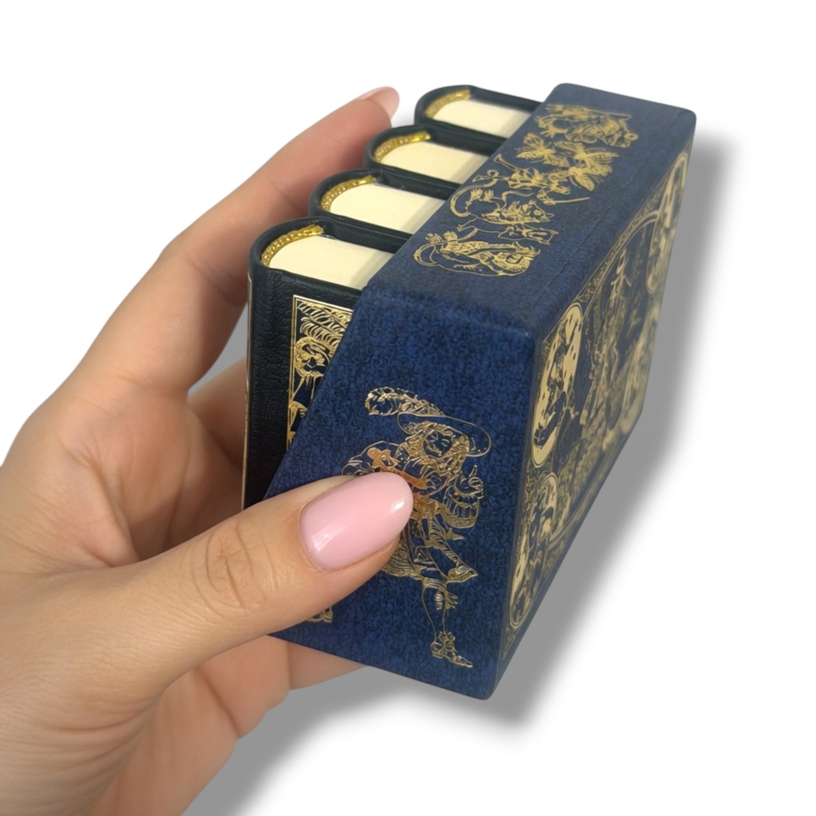 Gulliver&rsquo;s Travels – Jonathan Swift Miniature Leather Books 4-Vol set w/slipcase