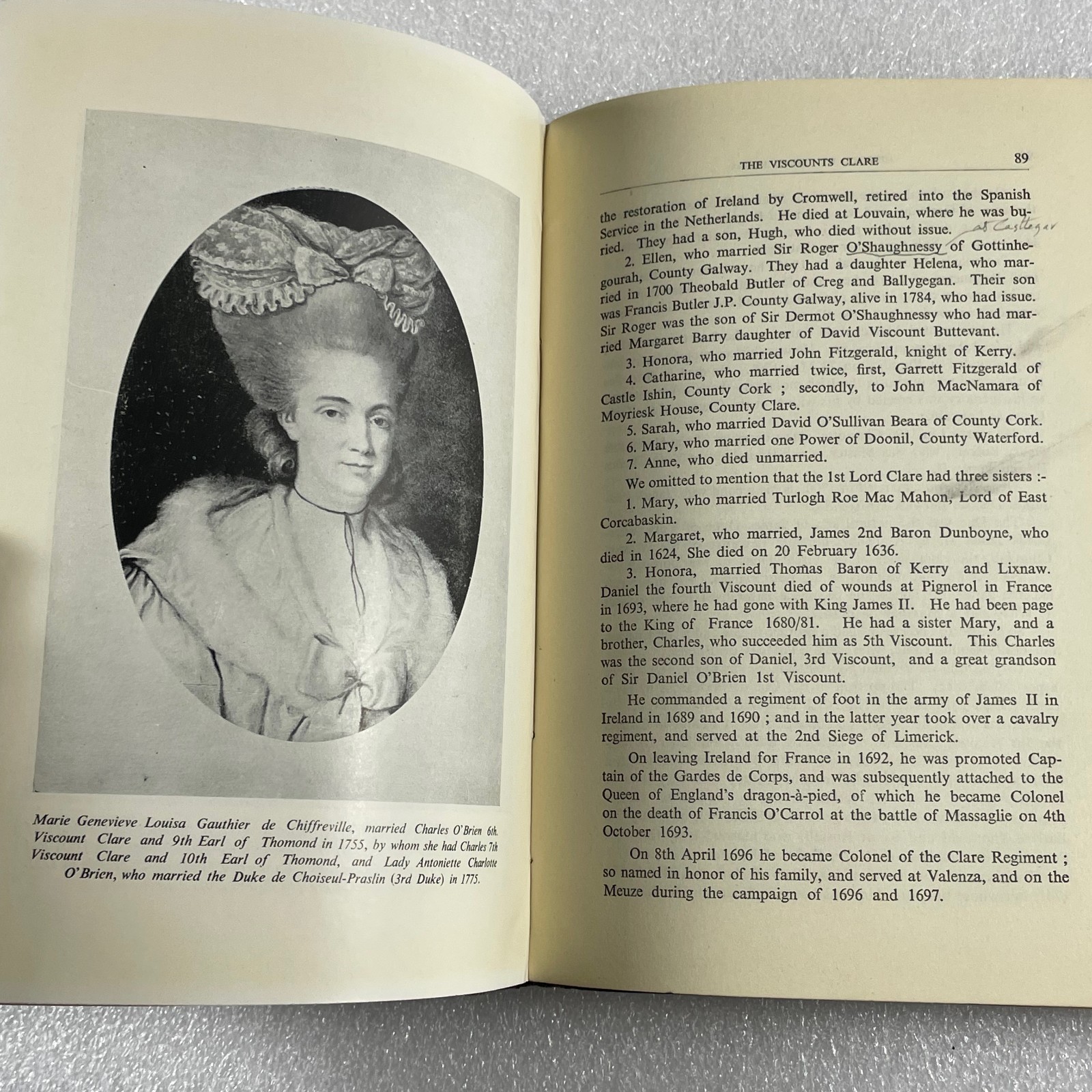 History of the O&rsquo;BRIENS : from Brian Boroimhe A.D. 1000 to 1945 HCDJ illustrated