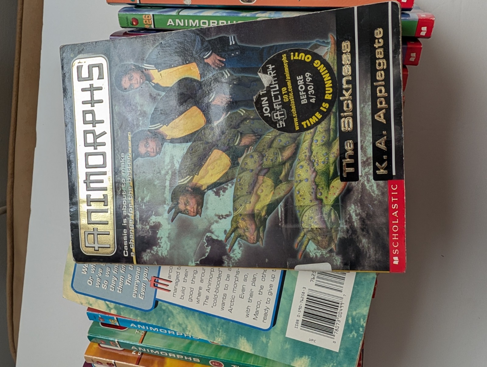 Lot of 24 Animorphs Scholastic Paperback Books K.A. Applegate
