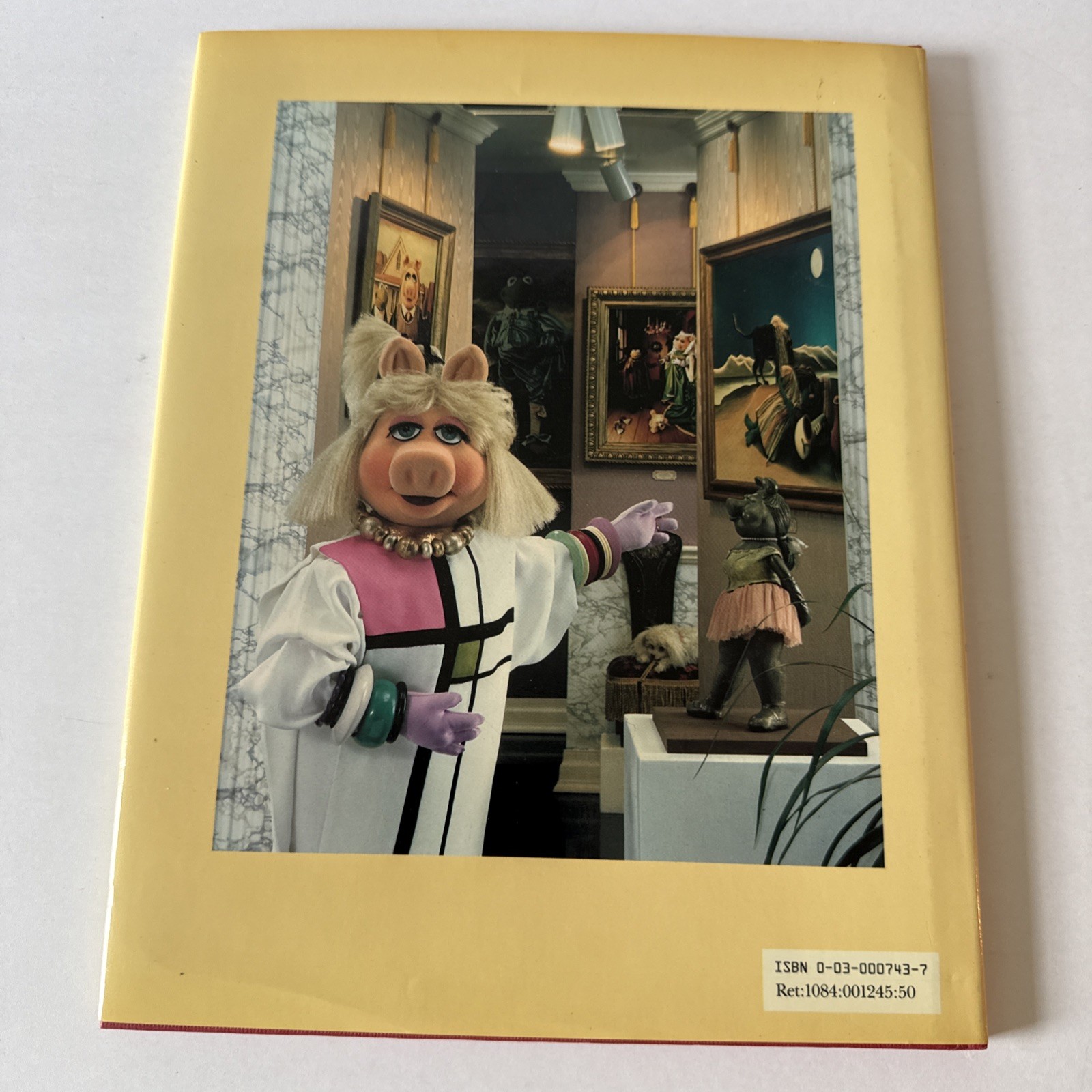 Miss Piggy&rsquo;s Treasury of Art Masterpieces from the Kermitage Collection 1st 1984