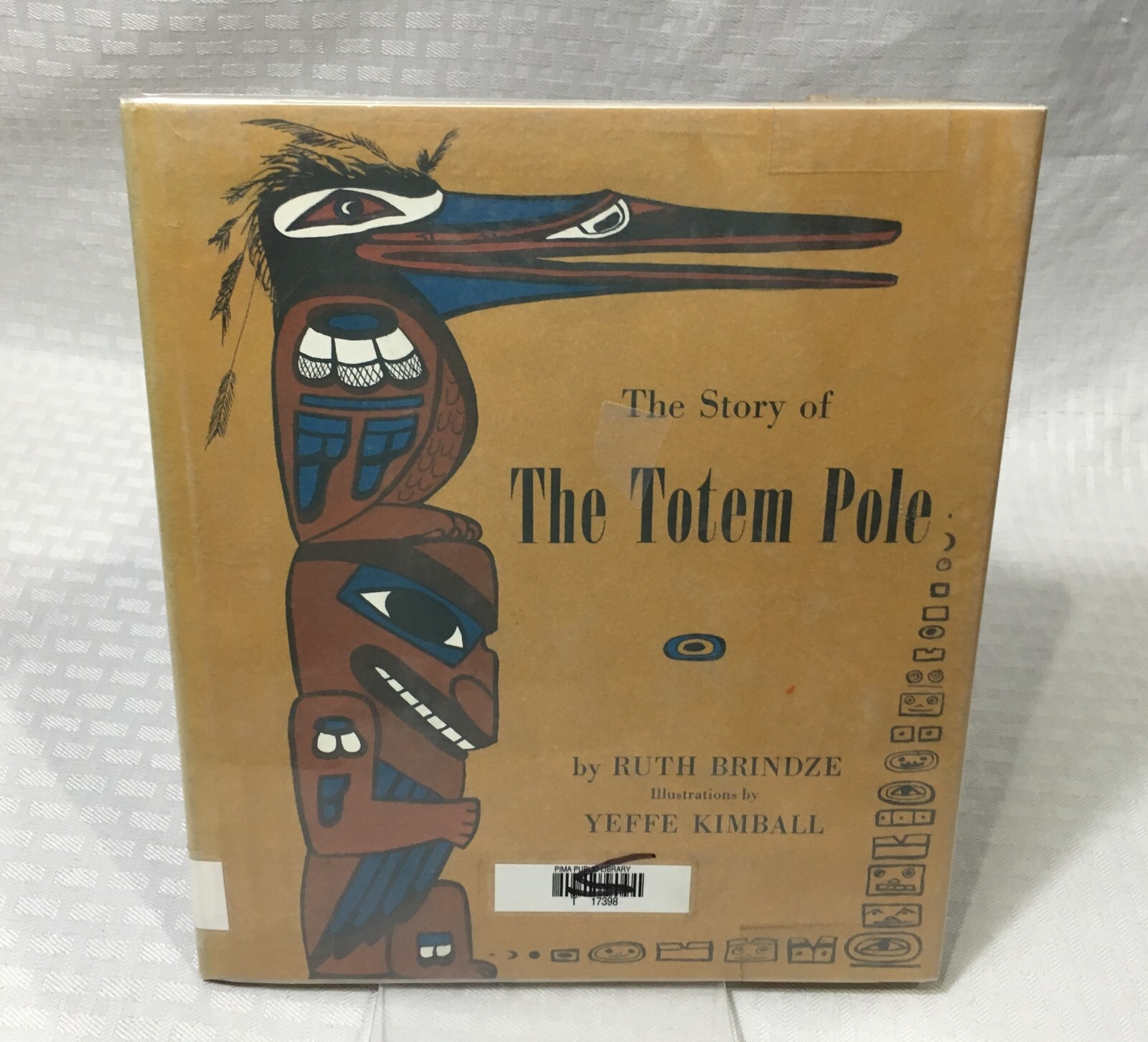 NATIVE AMERICAN BOOK LOT / 10 CHILDREN&rsquo;S PICTURE BOOK / HC / MULTIPLE TITLES