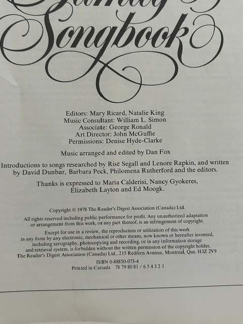 Vintage 1978 Reader&rsquo;s Digest Canadian Family Songbook – Great condition