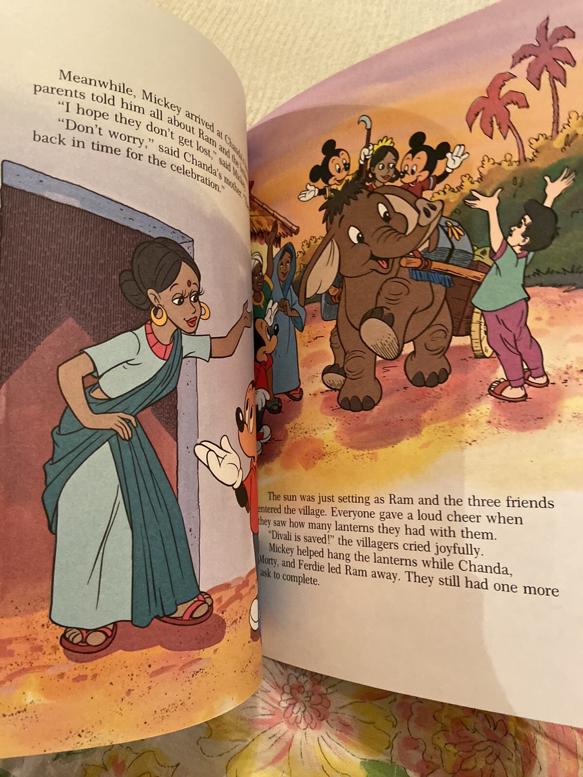 A VERY SPECIAL NEW YEAR: AN ADVENTURE IN INDIA, DISNEY&rsquo;S SMALL WORLD LIBRARY