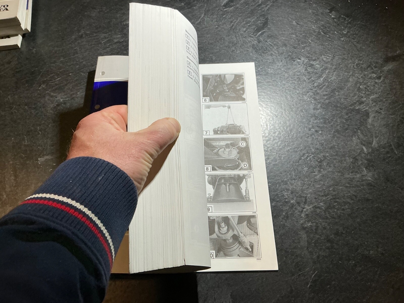 1998 Volvo Penta « BY » Factory Workshop Manual 3.0L, 4.3L, 5.0L, 5.7L, 7.4L, 8.2L