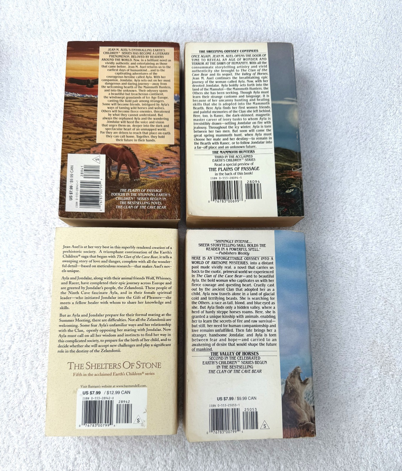 Lot of 6 – Jean Auel – Earth&rsquo;s Children Series – Complete series 1-6 -Mixed lot