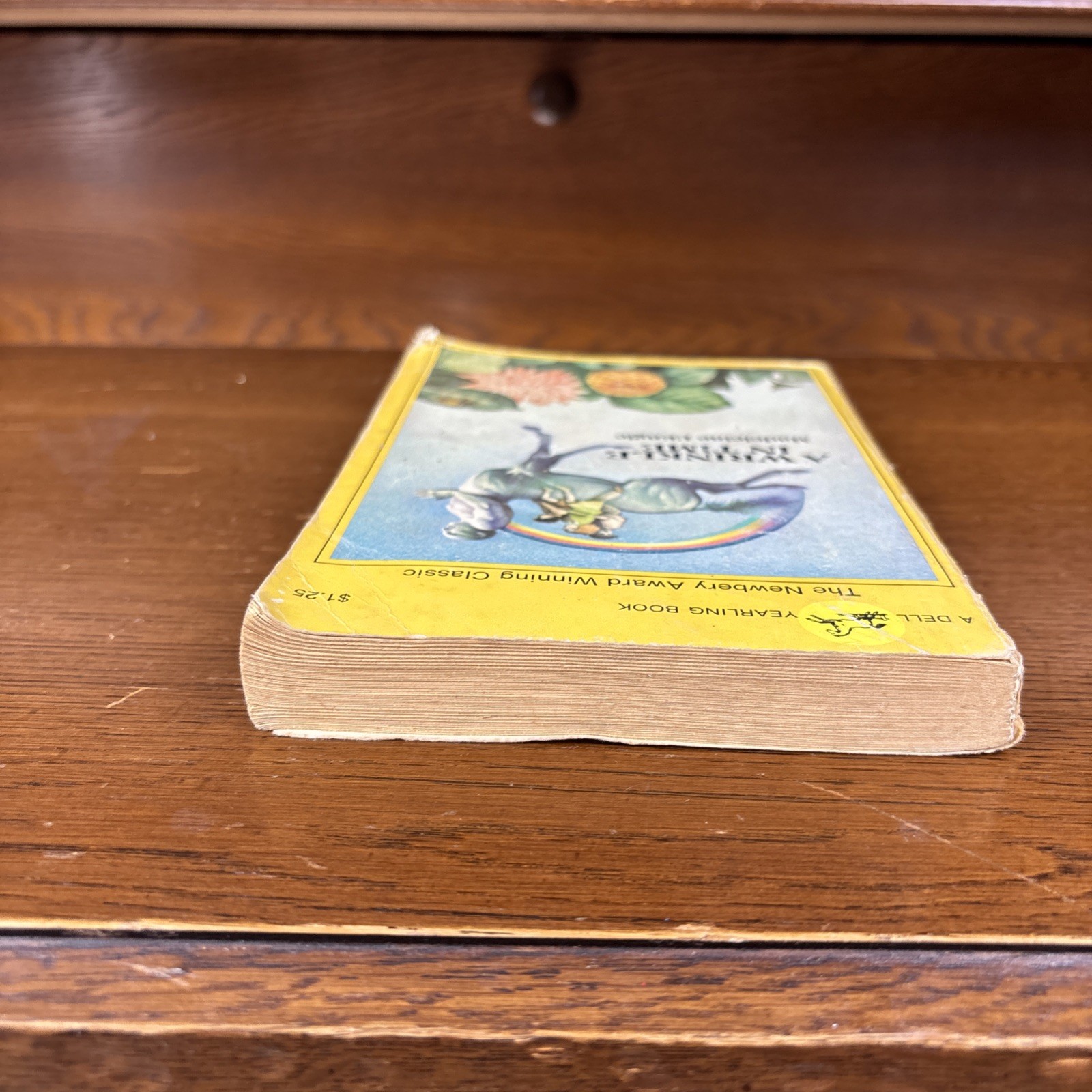 A Wrinkle in Time by Madeleine L&rsquo;Engle 1975 Dell Yearling