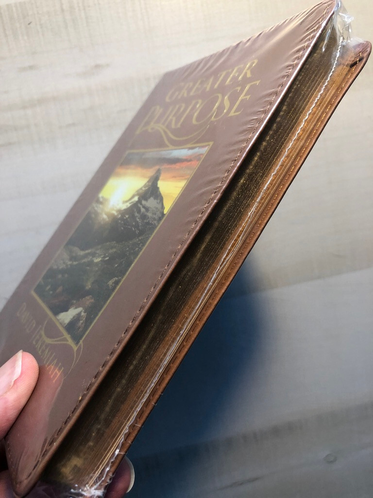 New in Shrinkwrap; « Greater Purpose » Daily Devotional by David Jeremiah