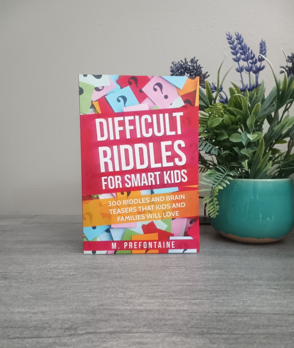 M. Prefontaine&rsquo;s Difficult Riddles for Smart Kids
