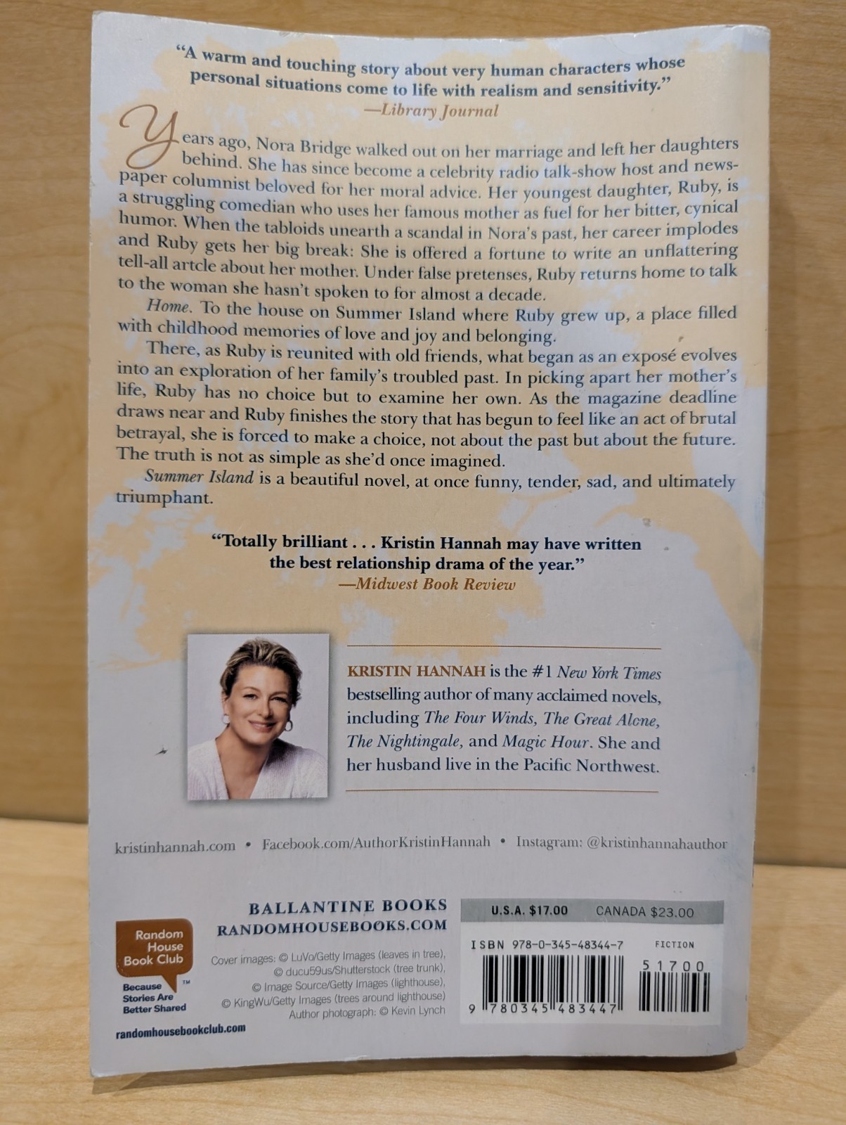 Kristin Hannah Summer Island: A Novel (2004 Trade Paperback, Ballantine Books)