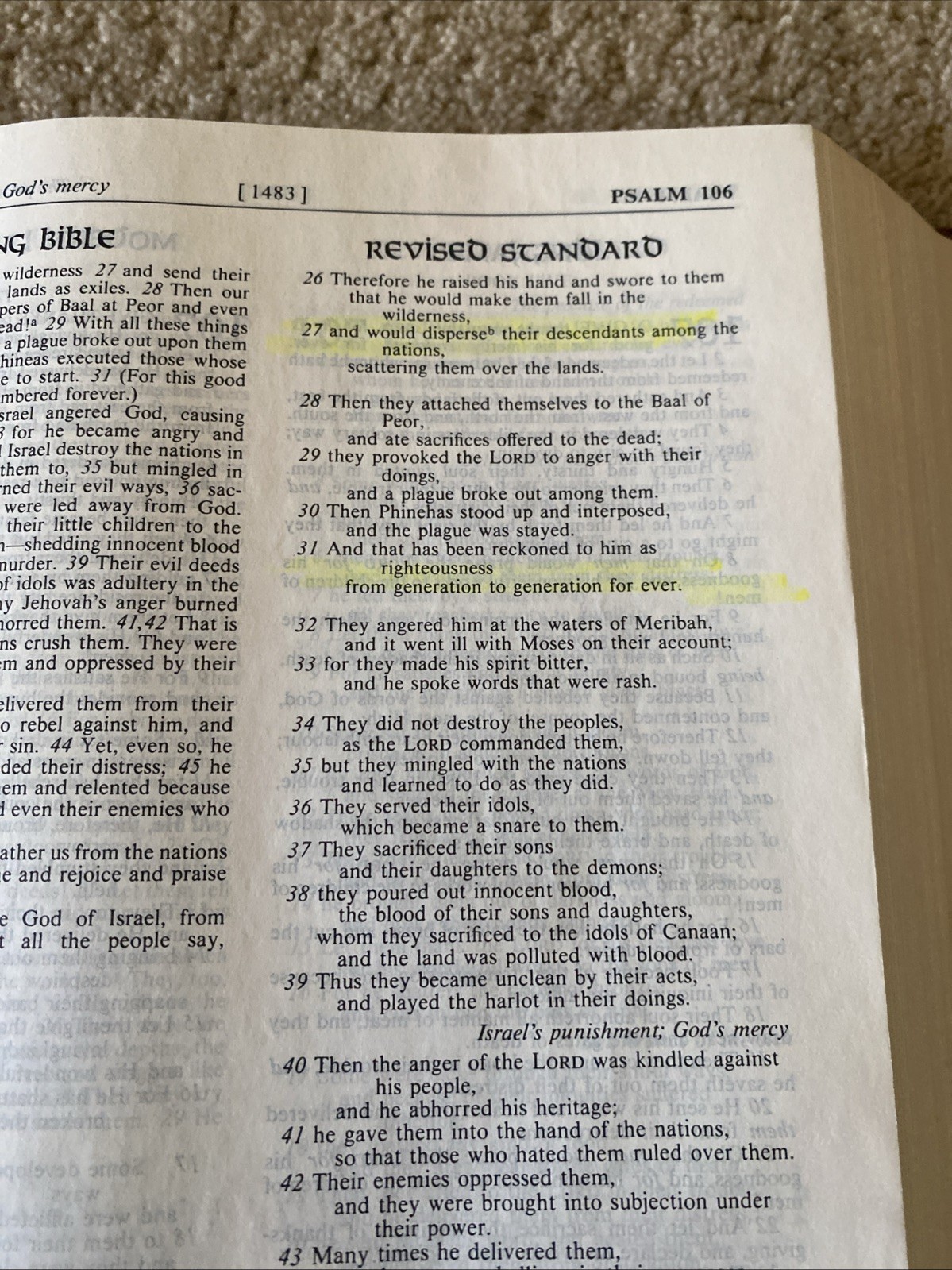 The Layman&rsquo;s Parallel Bible KJV, MLB, TLB, RSV 1973 Zondervan Hardcover