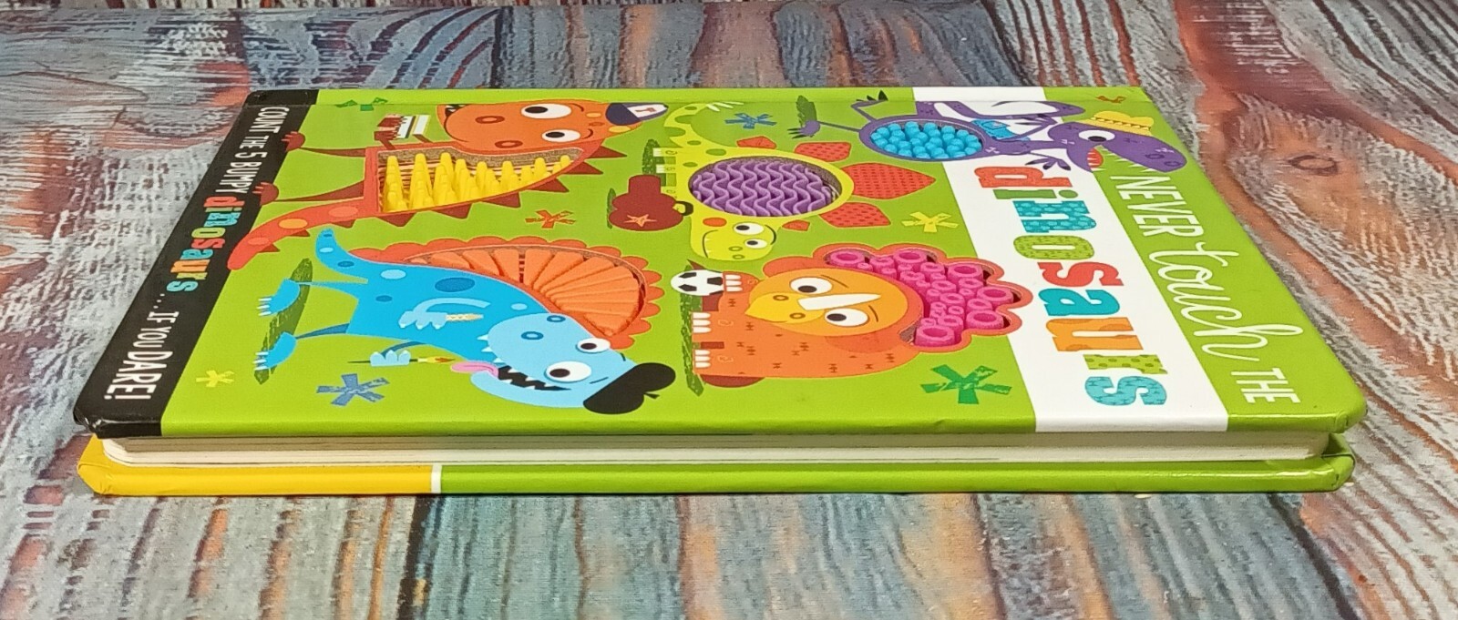 Never Touch the Dinosaurs (2019, Board Book)