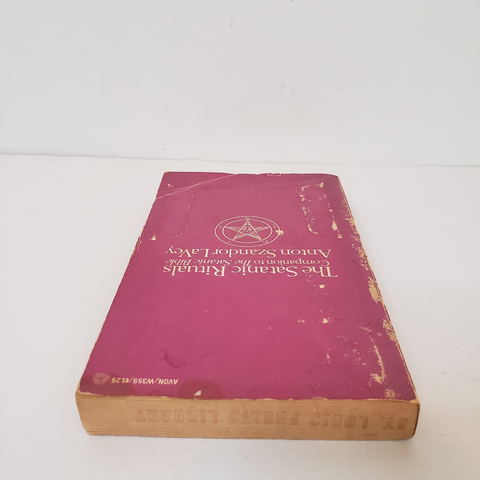 The Satanic Rituals Paperback Book Anton Szandor LaVey 1972 1st Avon Printing