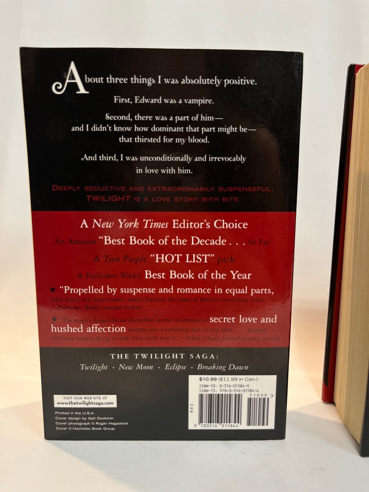 Twilight Saga Collection Set by Stephenie Meyer (2005-2008, 2 Hardcover, 2 PB)