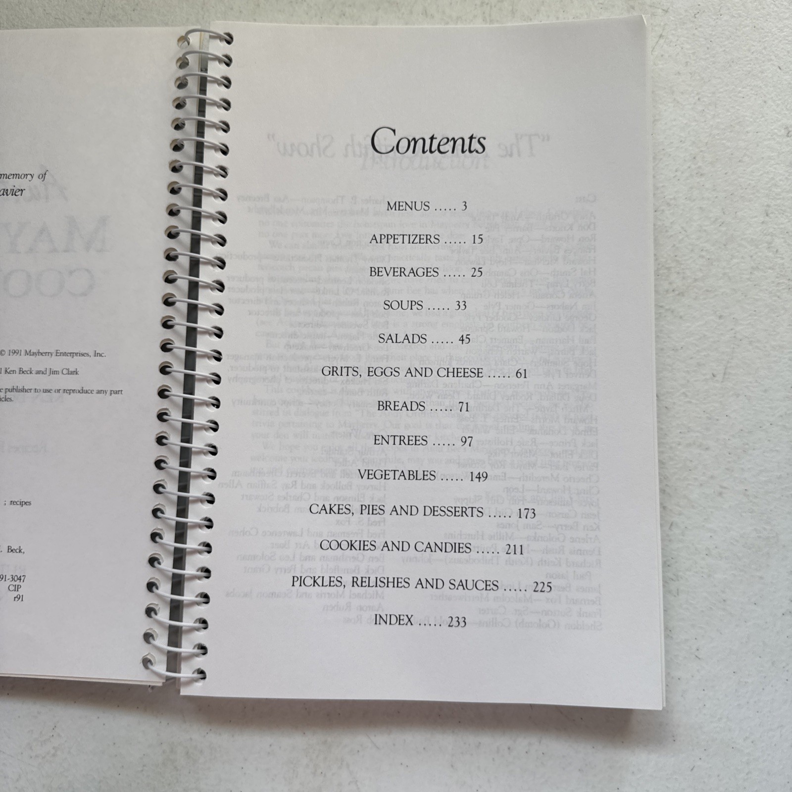 Aunt Bee&rsquo;s Mayberry Cookbook Spiral Bound by Ken Beck and Jim Clark