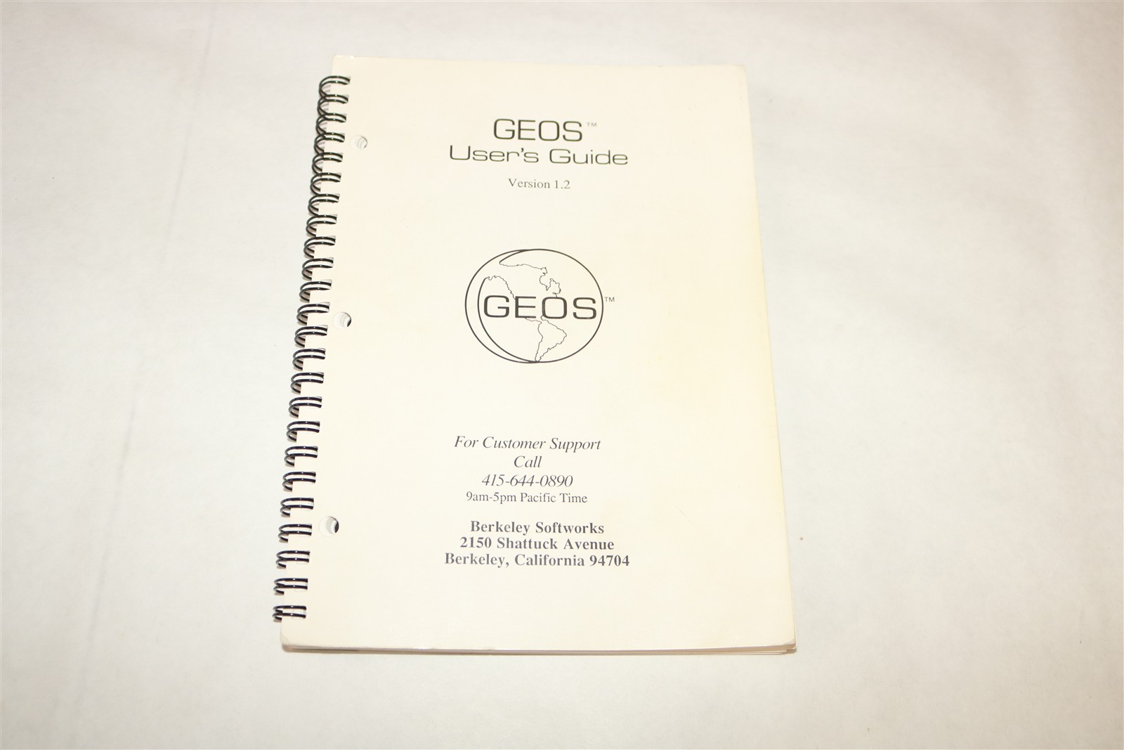 GEOS – User&rsquo;s Guide 1.2 – Berkeley Softworks – Manual & Poster Only