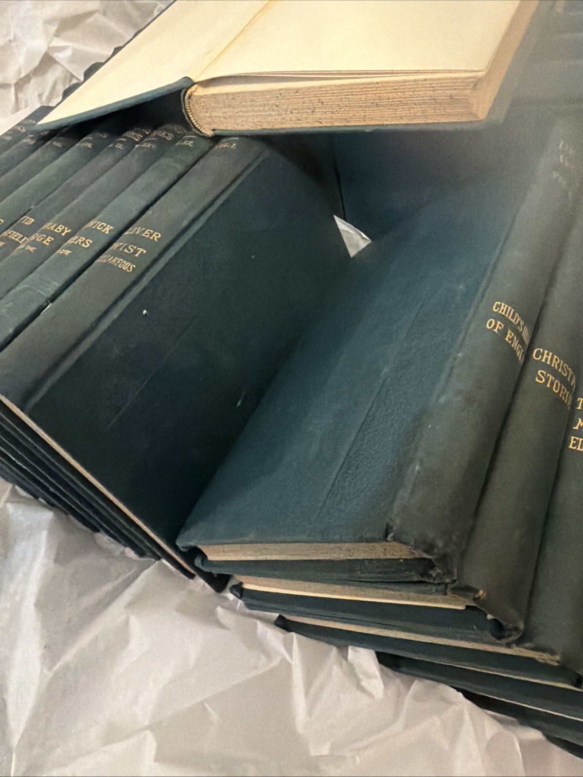 Antique 1890&rsquo;s The Works Of Charles Dickens Peter Fenelon Collier Lot Of 28/30