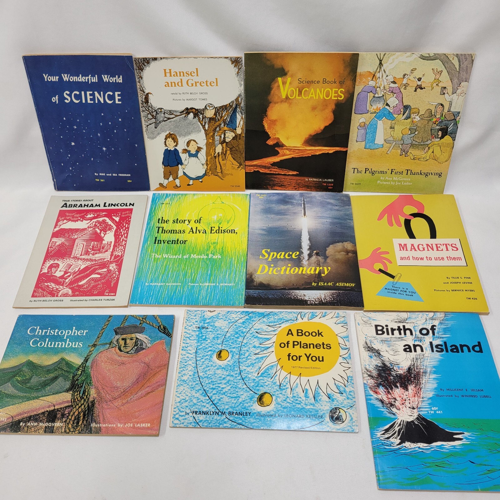 Lot of 36 Vtg Scholastic Books TW TJ TX 60’s 70’s Early 80&rsquo;s 8 1st printings