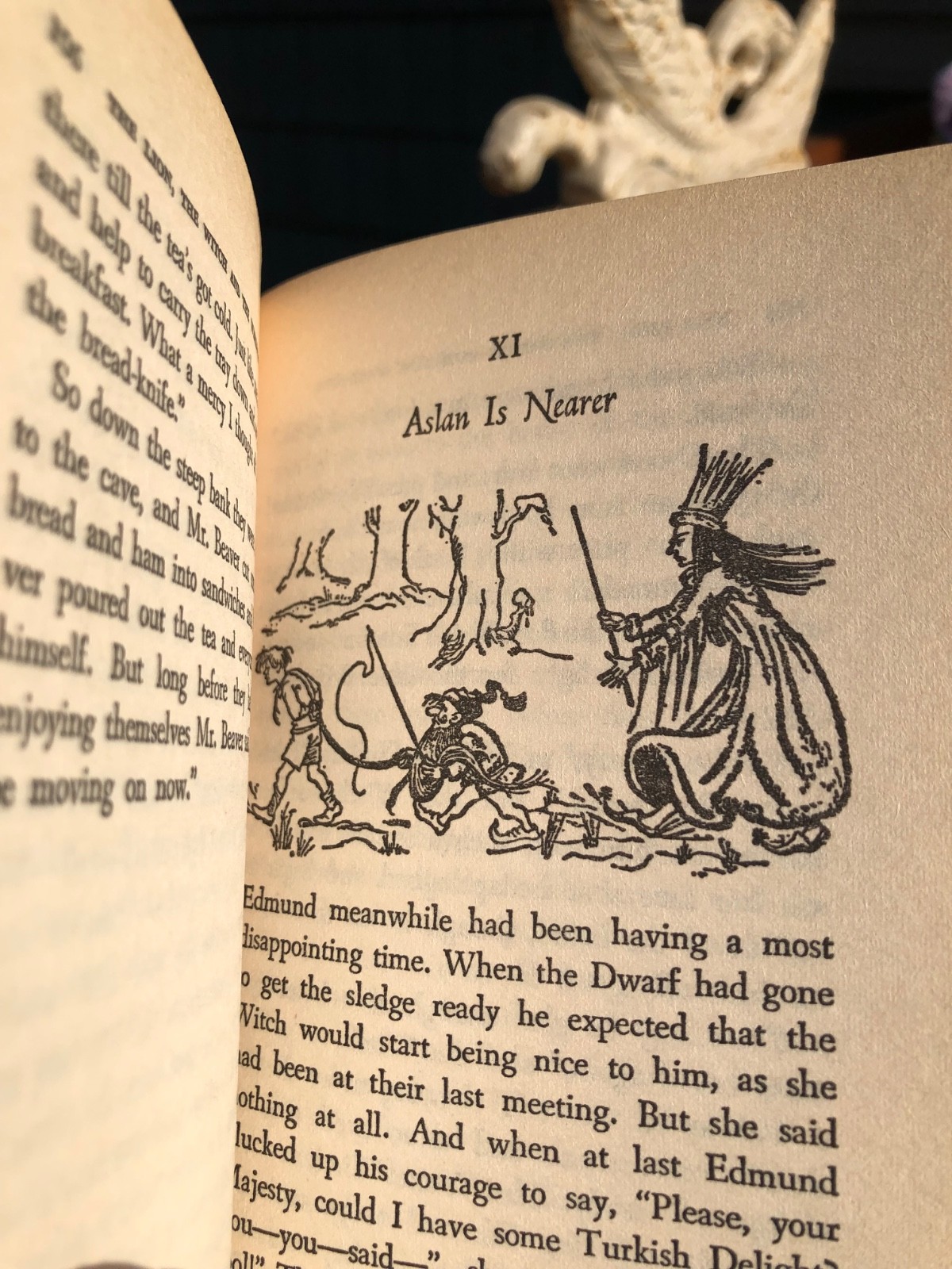 The Lion, the Witch and the Wardrobe CS Lewis First Collier Books Edition 1970