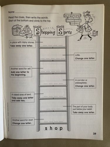 Daily Word Ladders: Grades 2-3: 100 Reproducible Word Study Lessons That Help