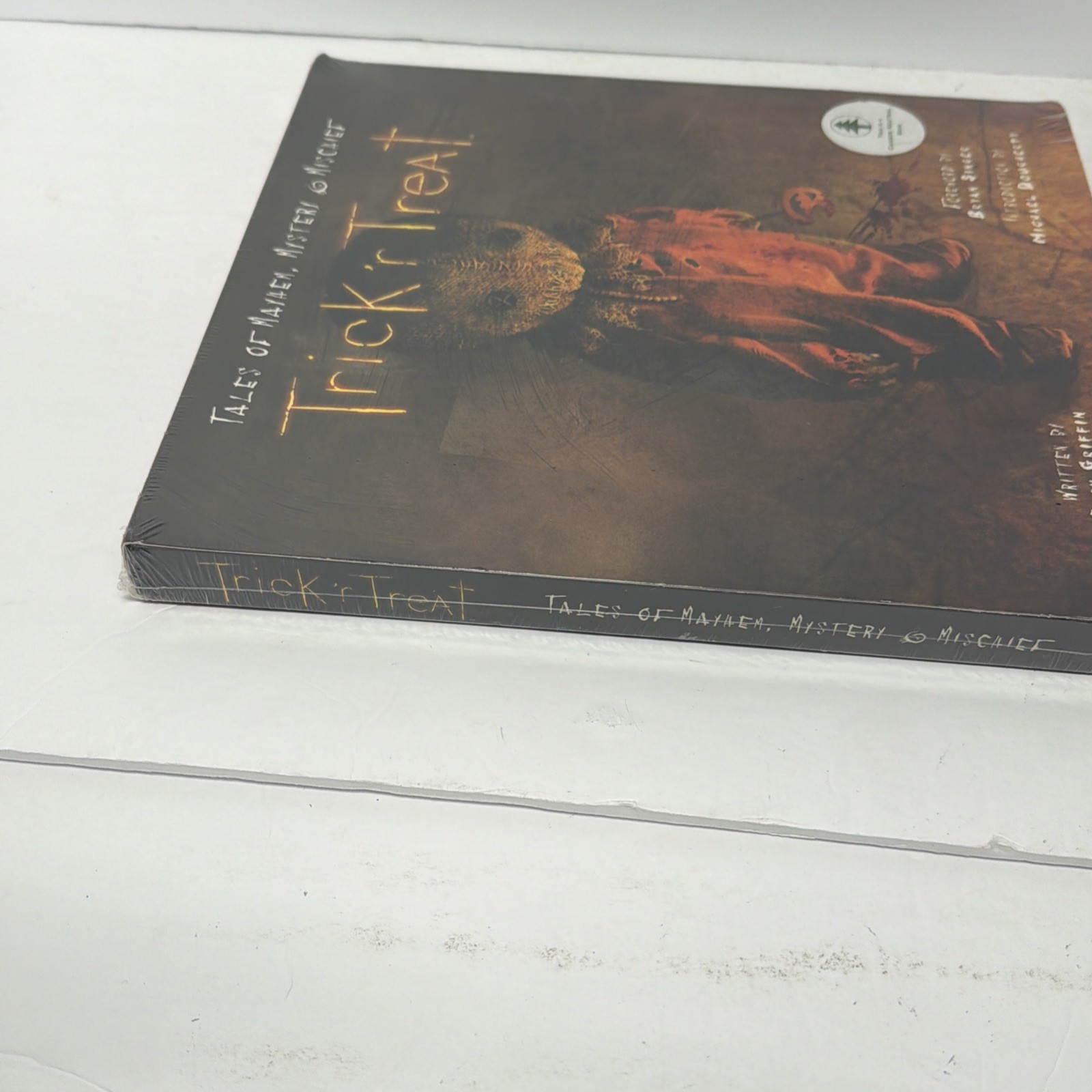 OOP Trick &lsquo;r Treat Tales of Mayhem Mystery Mischief SEALED 1st Ed 2008 Sam Book
