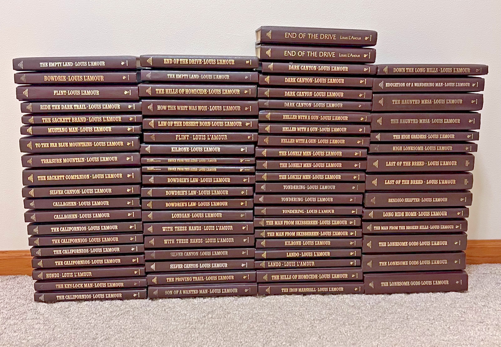 Louis L&rsquo;Amour Leatherette Western Books-Choose Your Title-Drop Down Menu