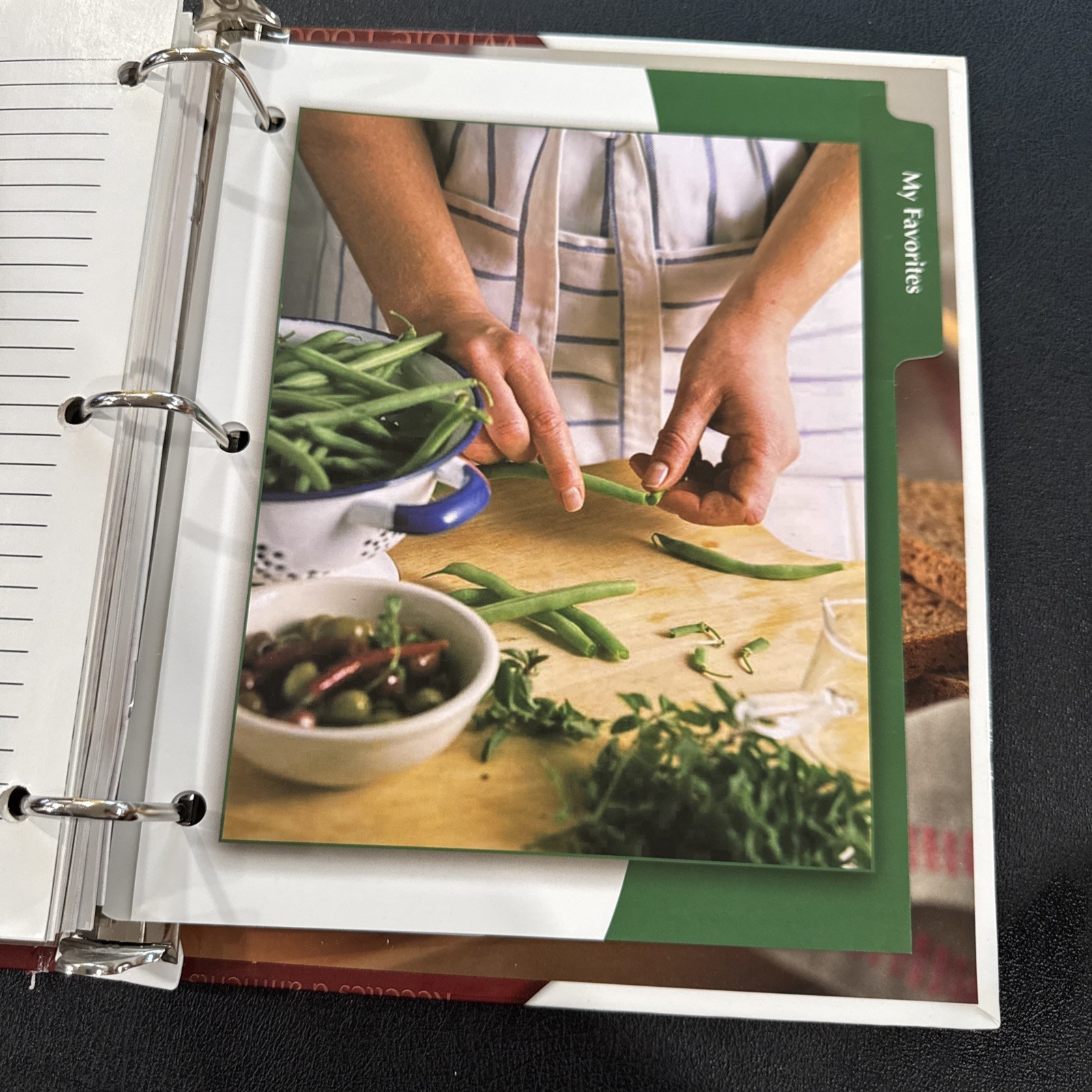 Vita-Mix Whole Food Recipes 3-Ring Binder and Owner&rsquo;s Manual 5200 Recipes VGC
