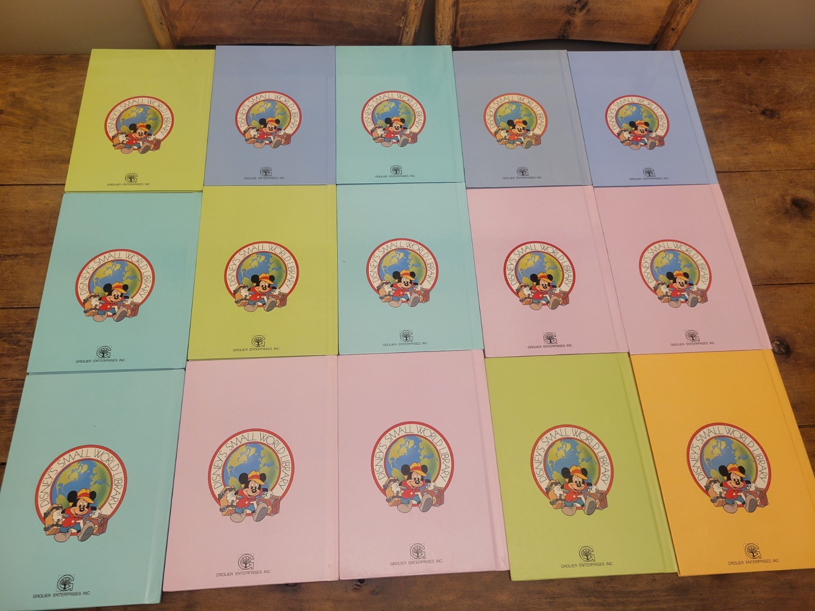 Disney&rsquo;s Small World Library Lot Of 15 Hardcover Kids Books Vintage Countries