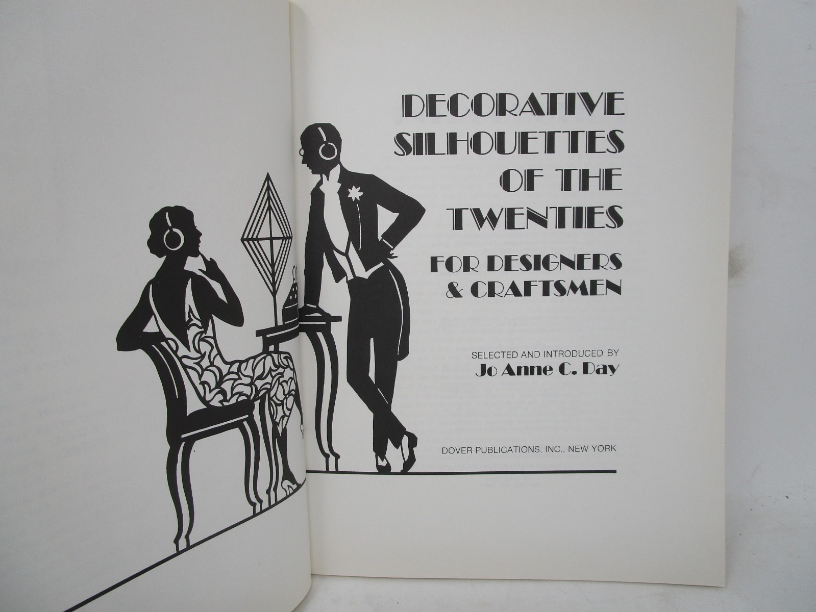 3 Volumes SILHOUETTES History and Dictionary 1920&rsquo;s designs.