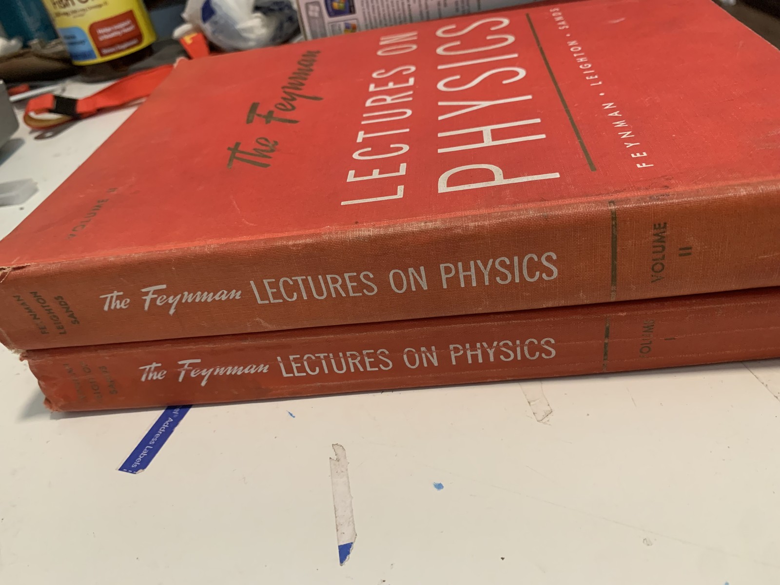 The Feynman Lectures on Physics Vol I & II Hardcover Set – Used