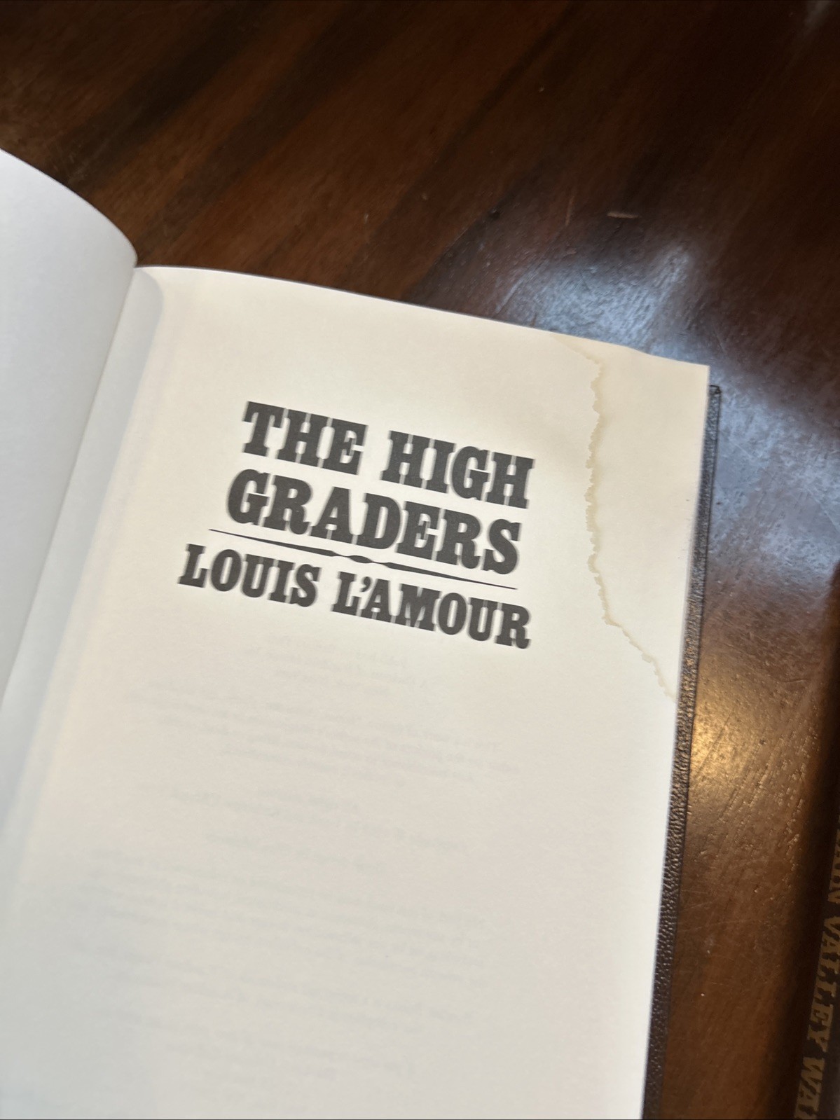 Louis L&rsquo;Amour Leatherette Hardcover Lot of 8 Kilkenny Gun Fighter/Lawman Stories
