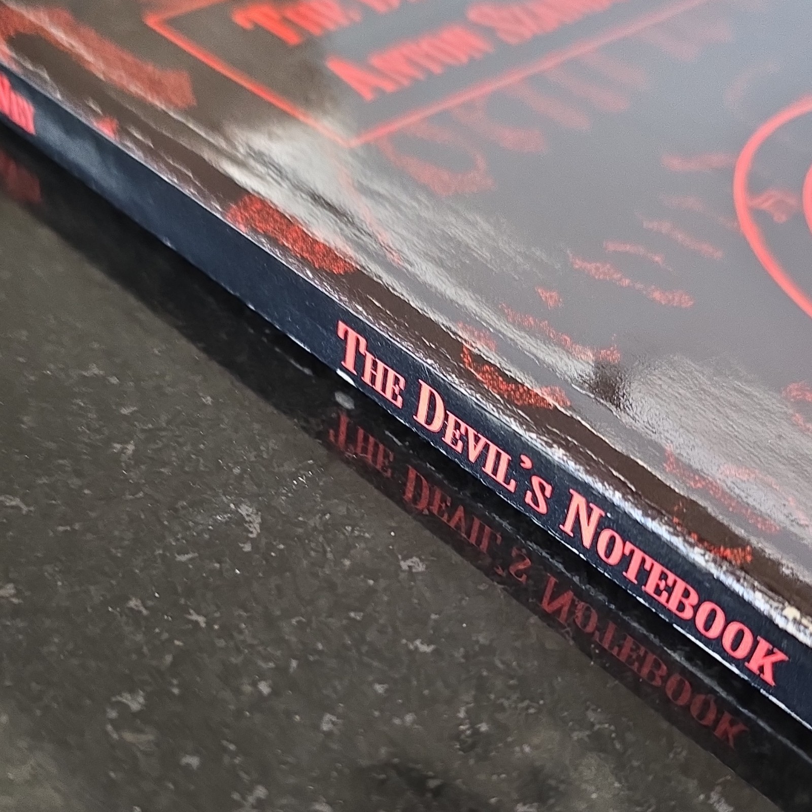 Anton Szandor LaVey – The Devil&rsquo;s Notebook – Feral House – 1992 Paperback