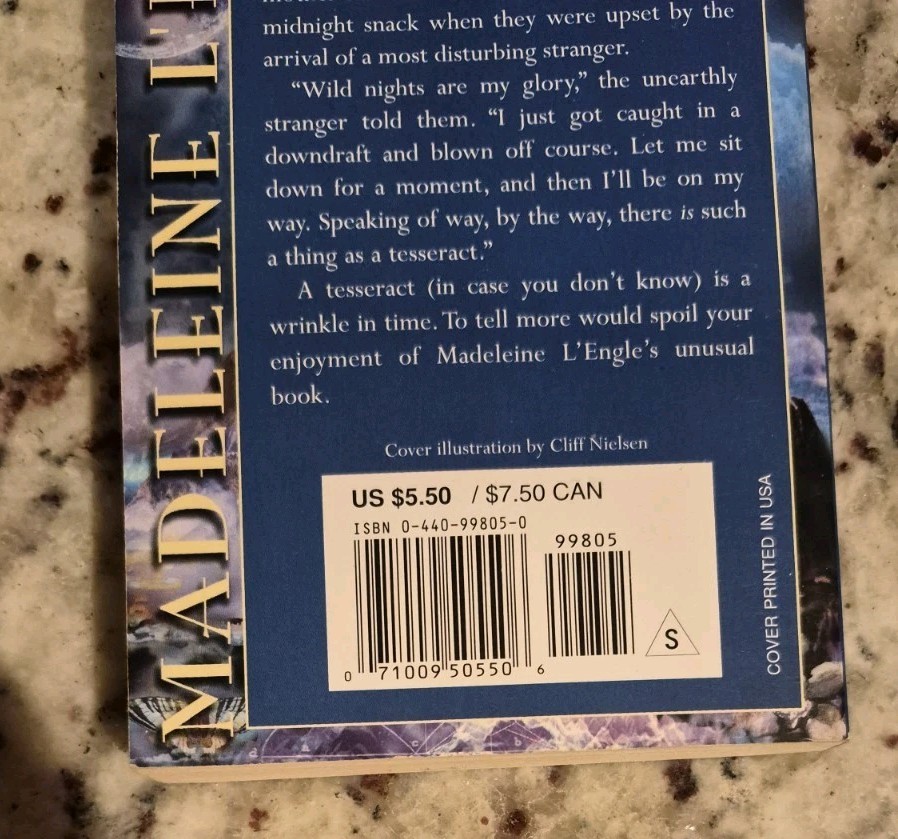 A Wrinkle in Time Paperback by Madeleine L &lsquo;Engle