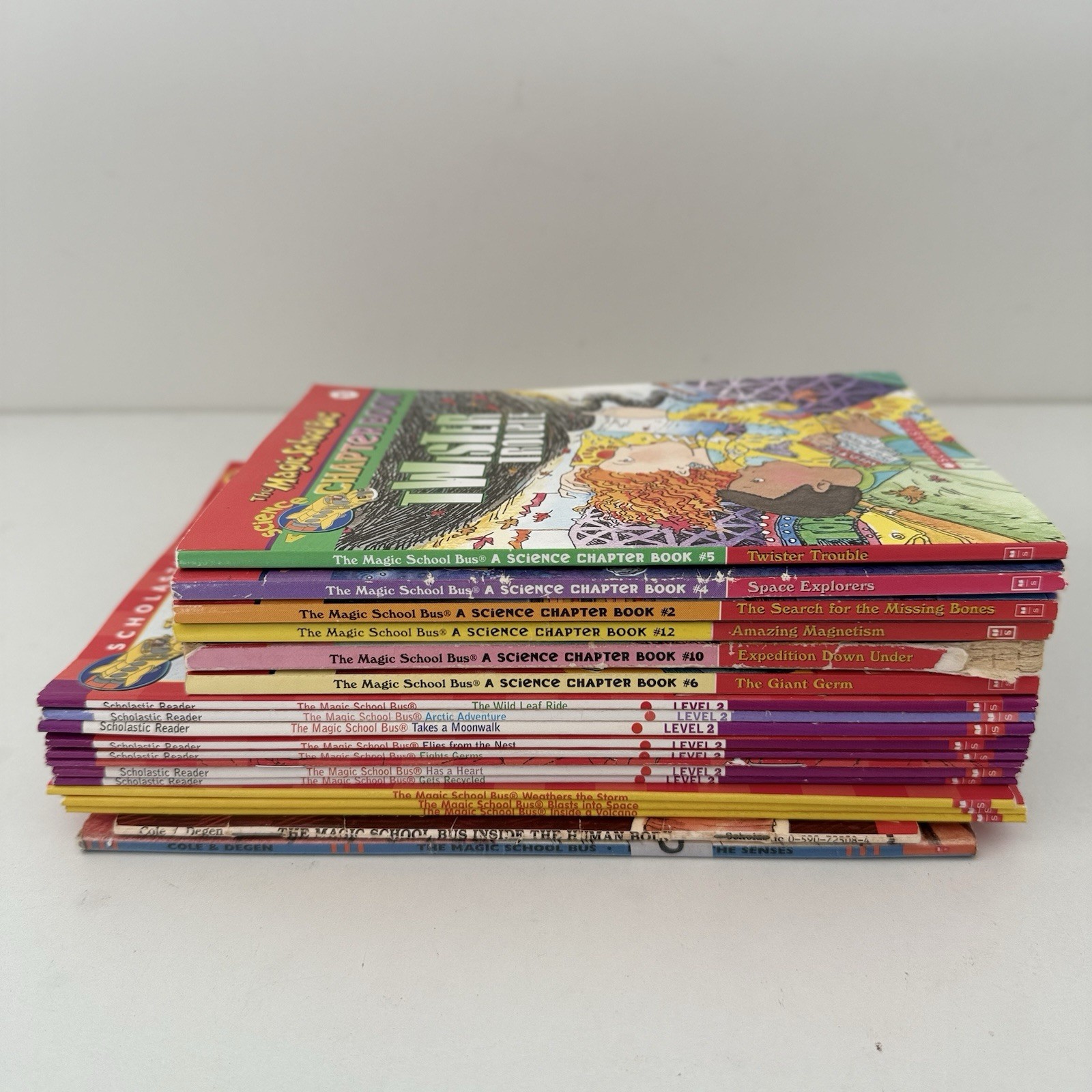 The Magic School Bus Books by Joanna Cole x19 Scholastic Phonic Readers US Print