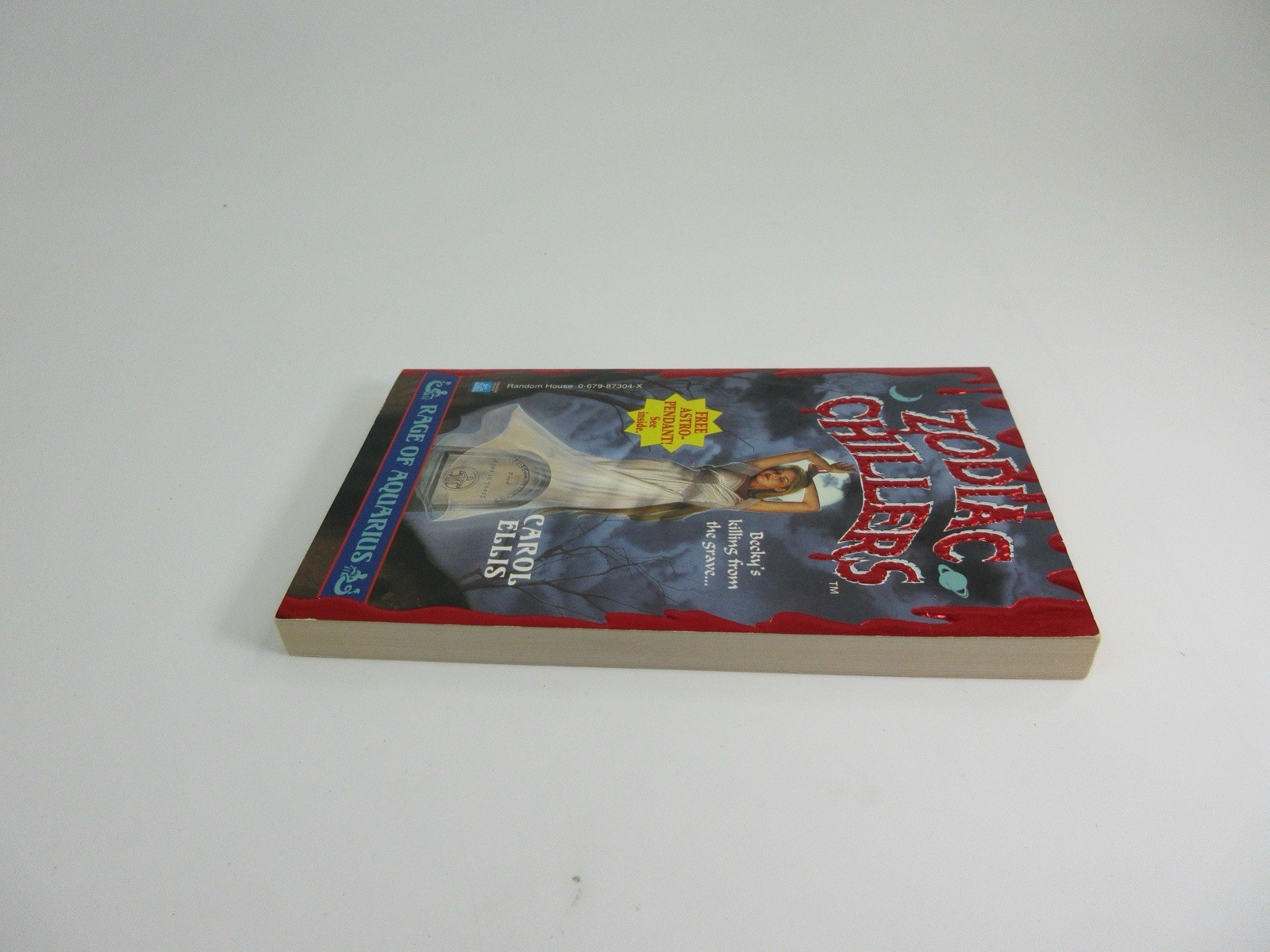 Rage of Aquarius (Zodiac Chillers) – Paperback By Ellis, Carol