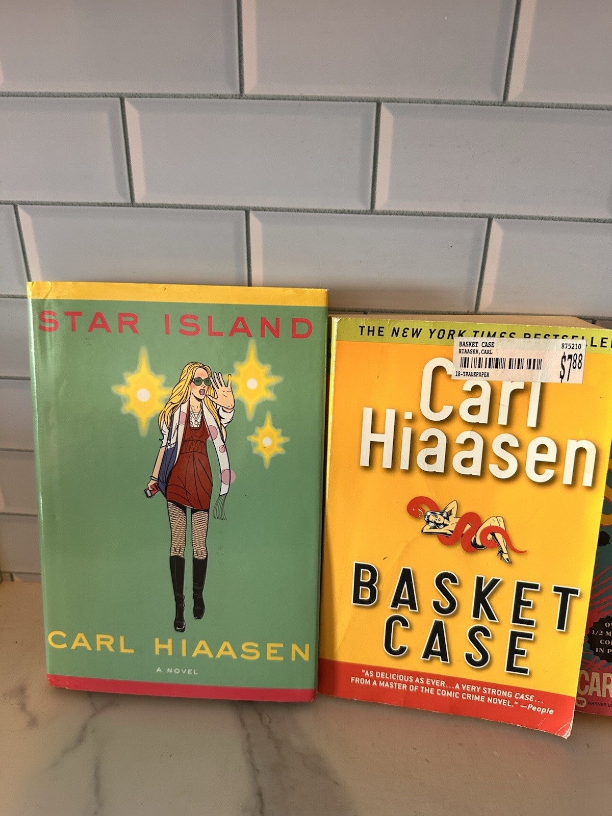 Carl Hiaasen Lot Of 3 Tourist Season Star Island Basket Case