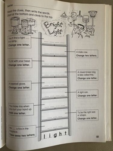 Daily Word Ladders: Grades 2-3: 100 Reproducible Word Study Lessons That Help