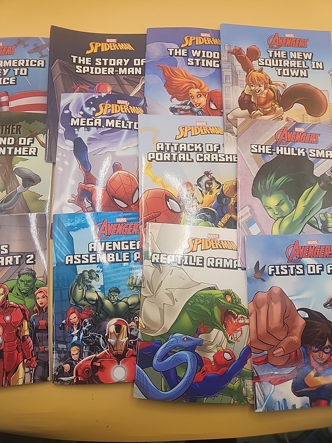 Lot 16 Marvel Children&rsquo;s Mini Books Spider-Man Autumn Publishing Paperback 2023