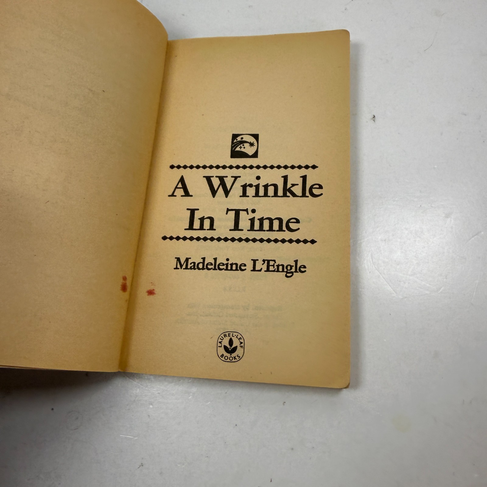 A Wrinkle in Time by Madeleine L&rsquo;Engle 1976 Vintage Paperback Stranger Things