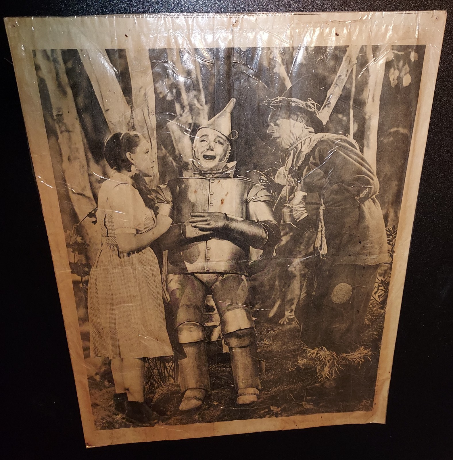 WIZARD OF OZ Very Old Newspaper Pic Mounted on Cardboard Laminated 17.5×23&Prime; Good