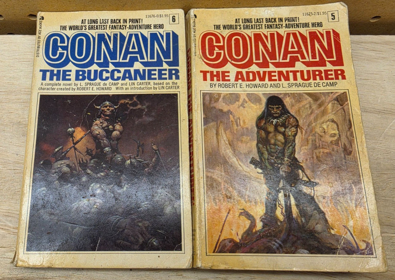 32 Vintage « CONAN the BARBARIAN » Book Lot Robert E Howard SHIPS NEXT DAY