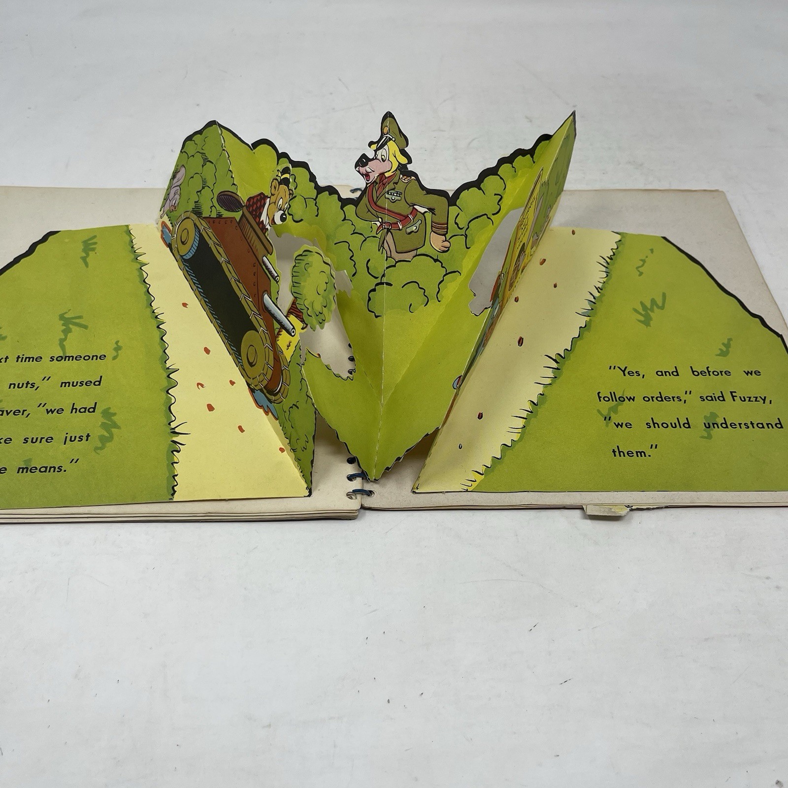Benny Beaver and Fuzzy Bear Animated Novelty Book 1945 Complete Clean